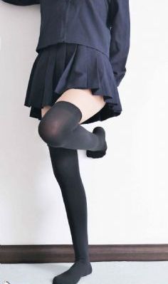 强制爱抚_蓝光免费在线播放