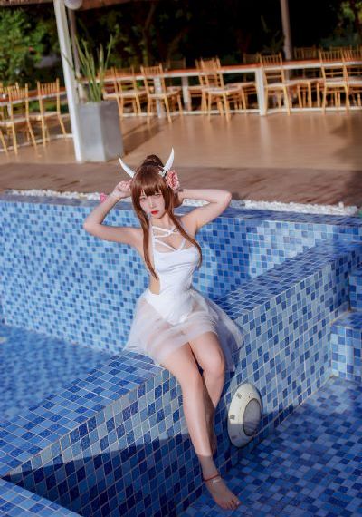 女机械人完整版_剧情片动漫免费观看