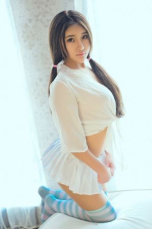 漂亮的女邻居4_影视大全在线观看