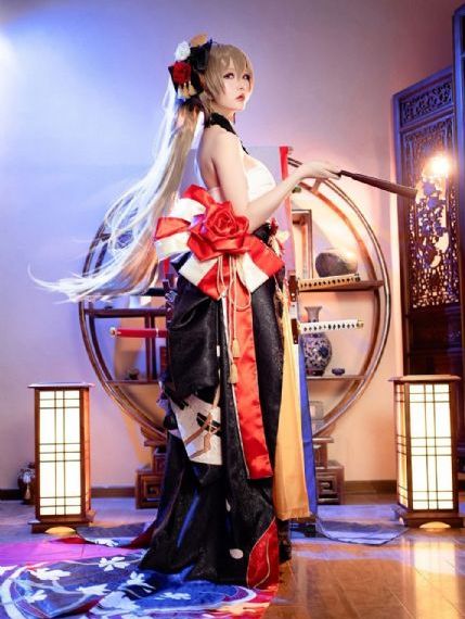 《年轻的女教师2》在线观看_BD国语高清视频播放