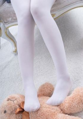 不扣纽扣的女孩_蓝光影视在线观看